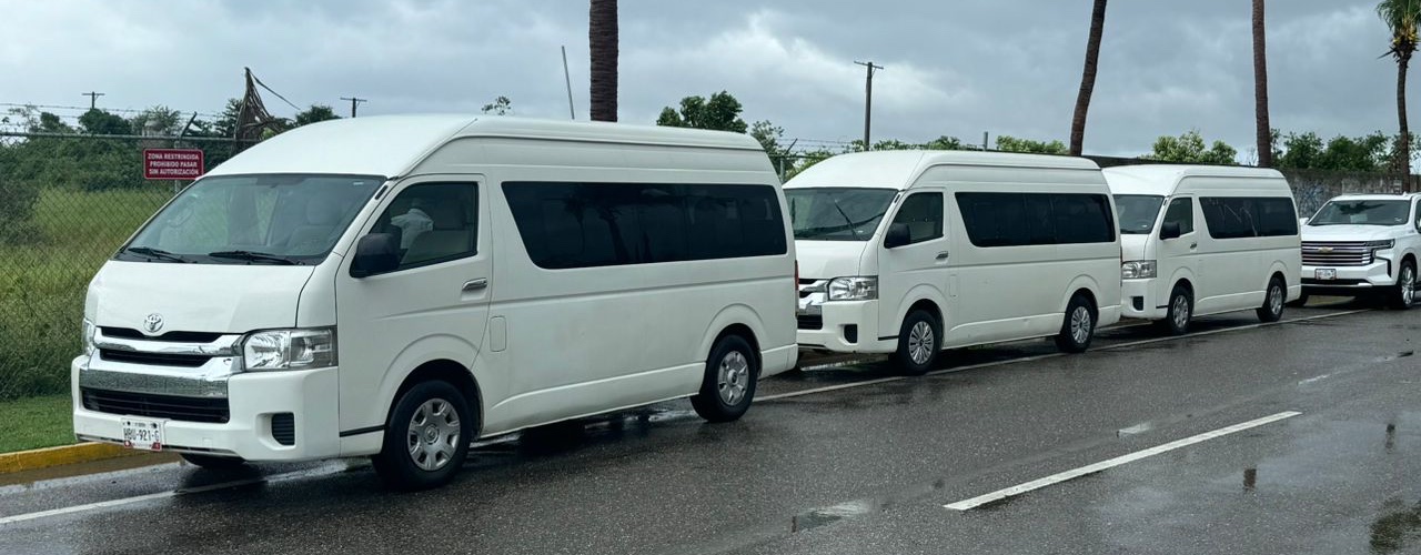 Renta de Camionetas Suburbans Vans en Acapulco